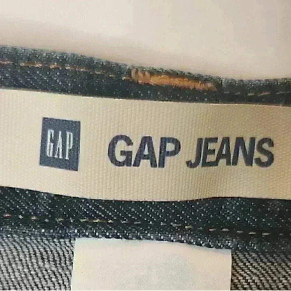 Vintage Gap Jean Skirt - 32" low rise waist, size 10 - Blue  Cotton Denim - Picture 5 of 5